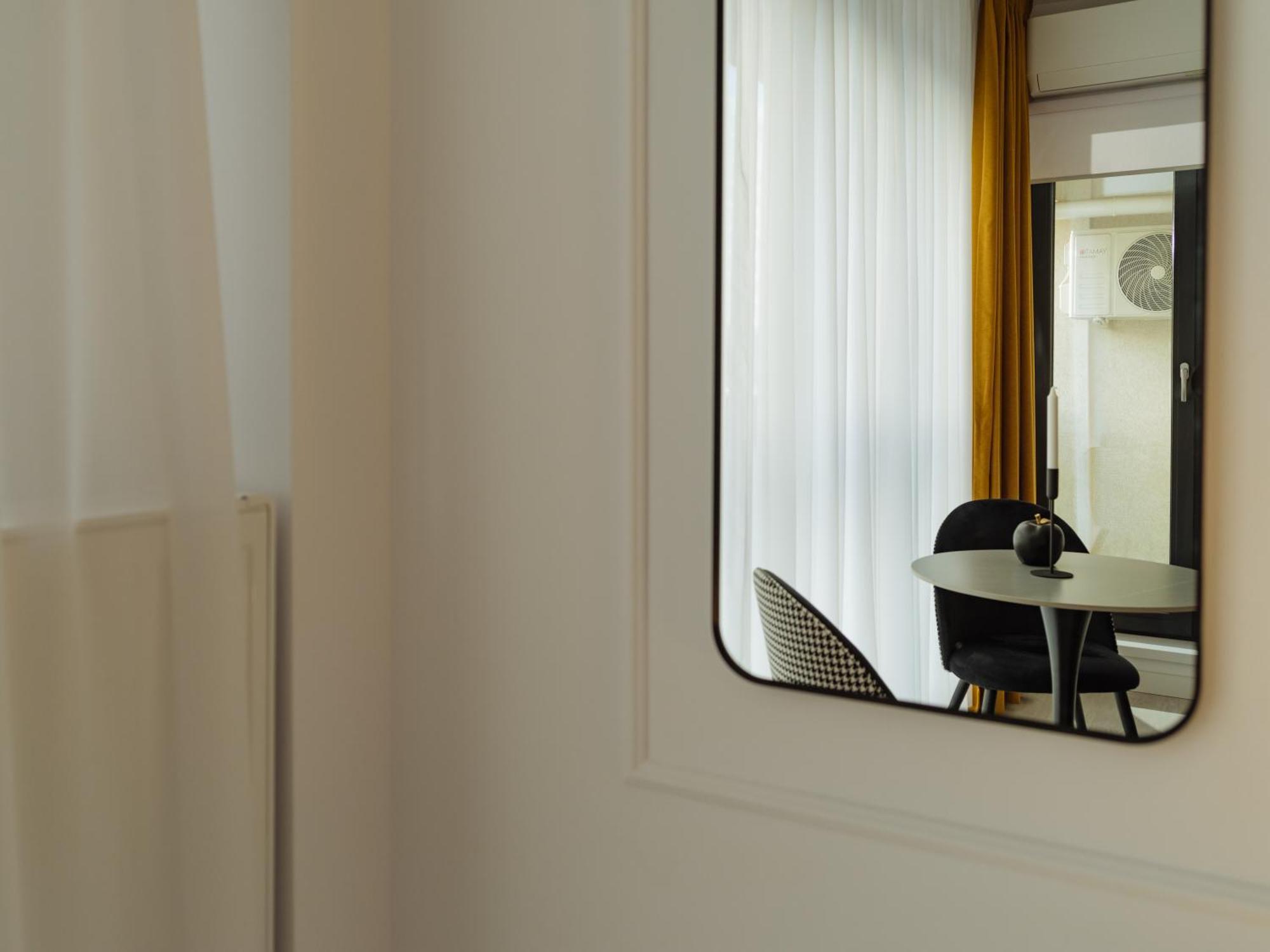 Apartment Plaza Luxury & Cozy Bucharest